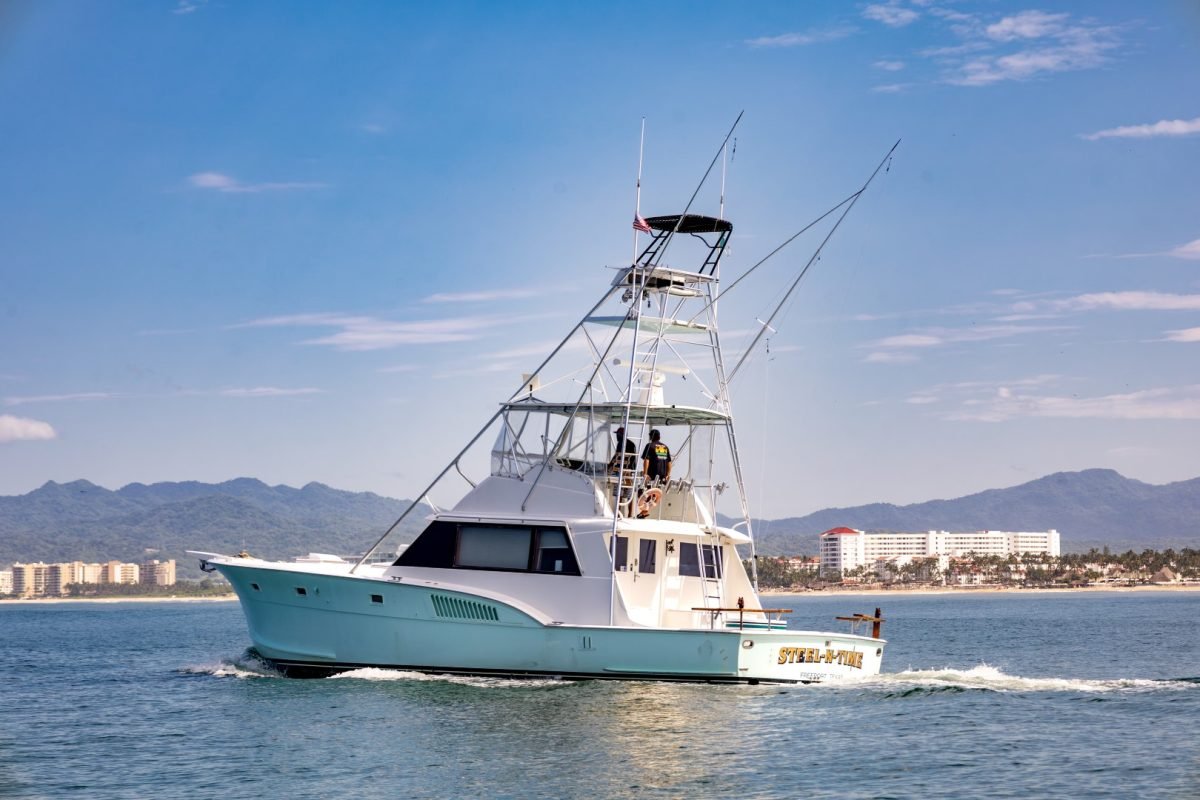 Steel n Time — 53' Hatteras
